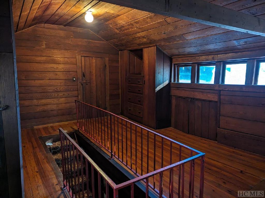 11 Jack Wilcox Road Highlands, NC 28741 - Photo 15 of 18 Gallery Image 15