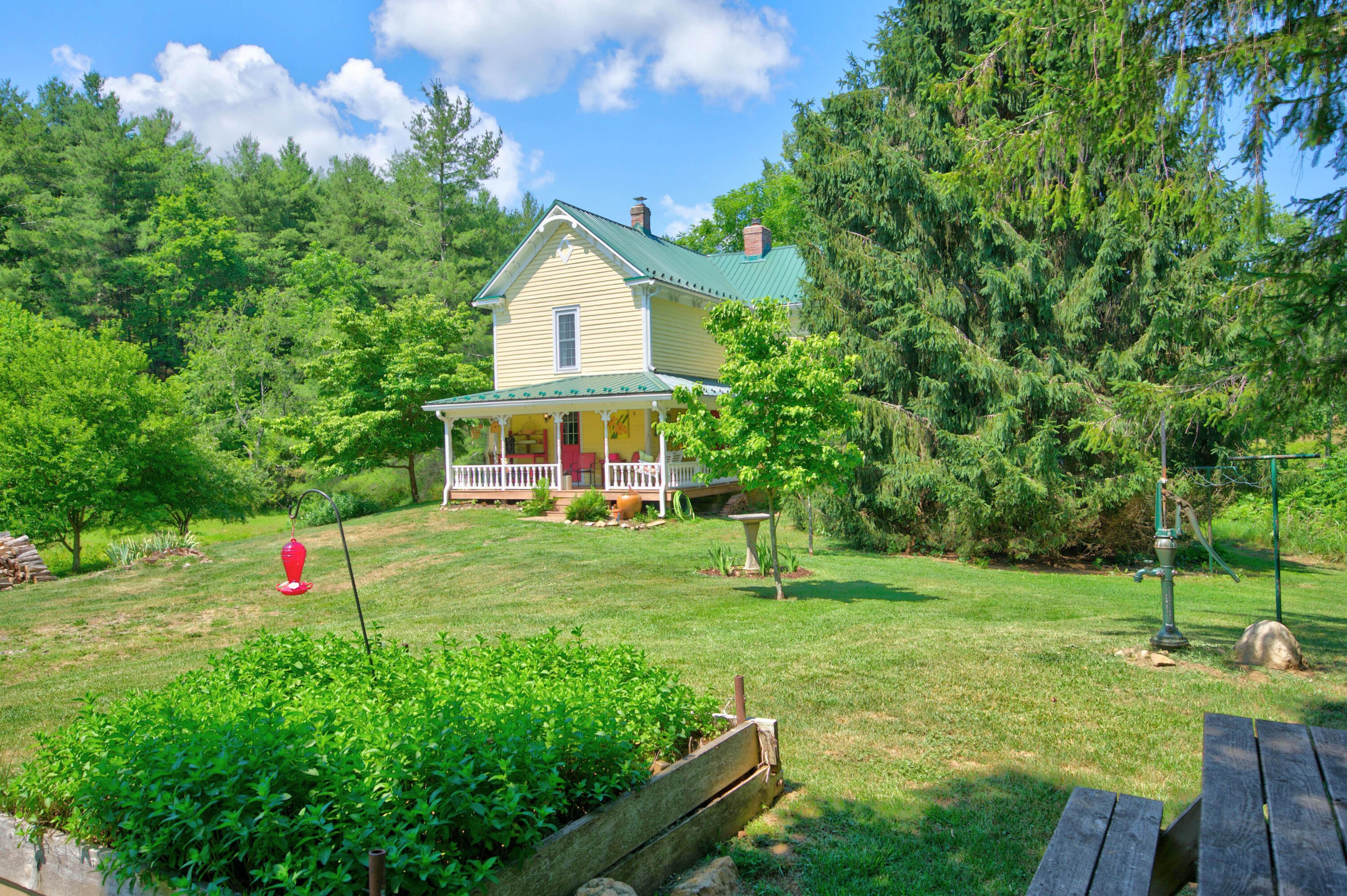2067 Bethlehem Church Road Northeast Floyd, VA 24091 - Photo 82 of 116 floyd-115