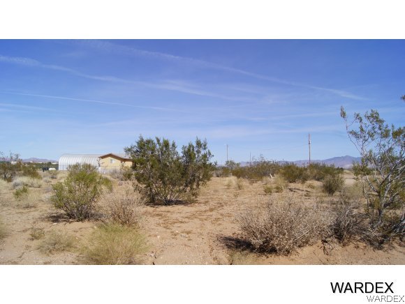 On South Teddy Roosevelt Road Golden Valley, AZ 86413 - Photo 2 of 5