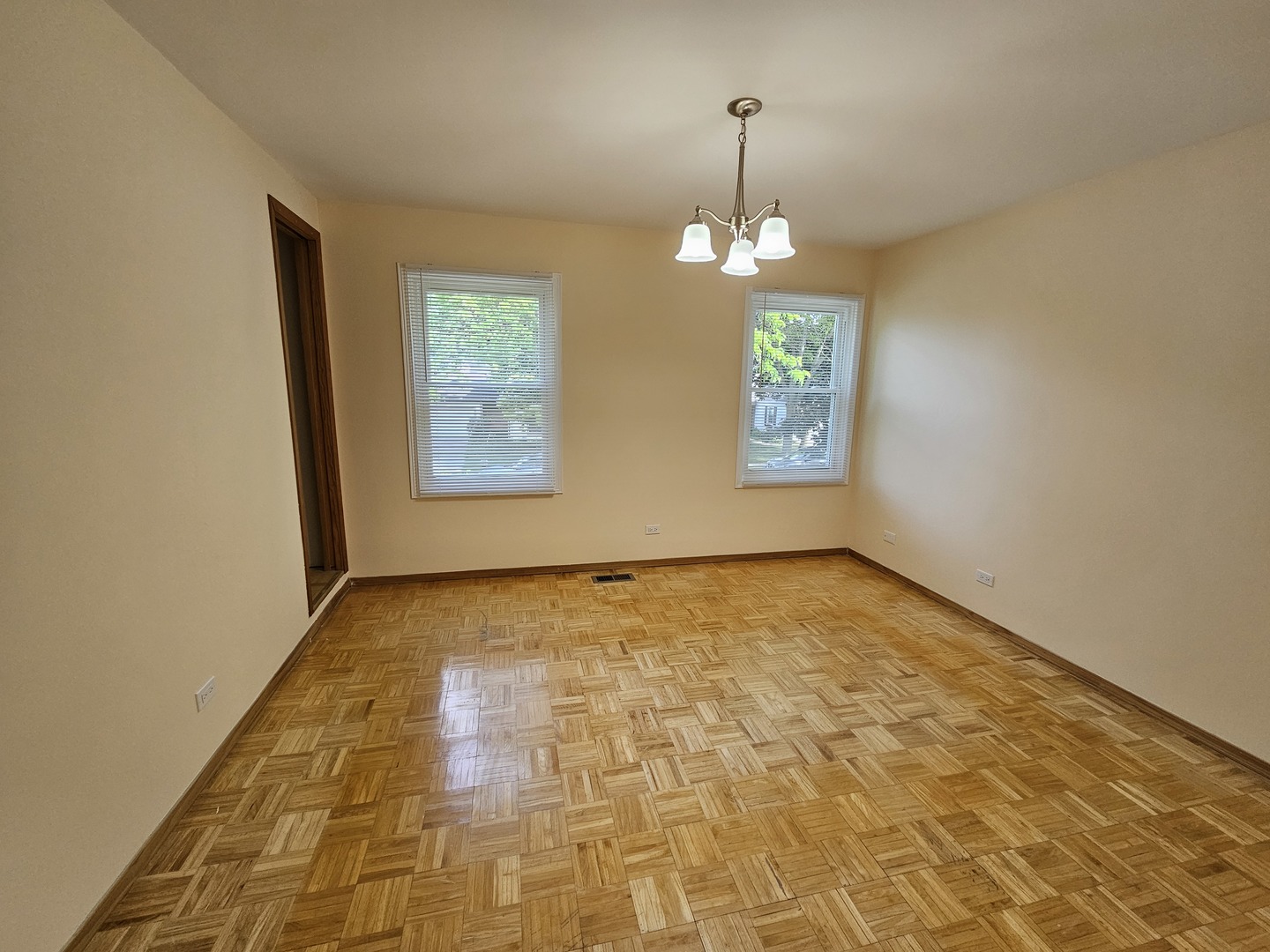 10 Mayflower Road Vernon Hills, IL 60061 - Photo 21 of 30