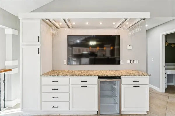 $525,000 | 11101 Northwest 55th Street, Kansas City, MO 64152