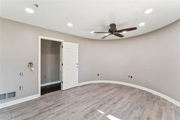 $525,000 | 11101 Northwest 55th Street, Kansas City, MO 64152