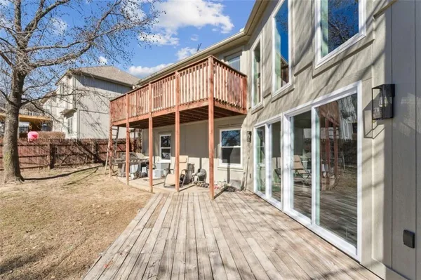 $525,000 | 11101 Northwest 55th Street, Kansas City, MO 64152