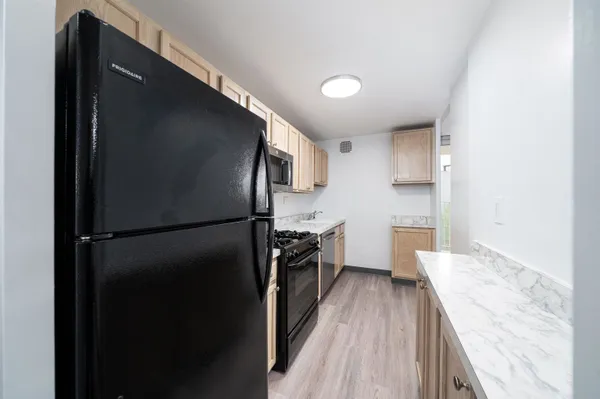 $2,000 | 6040 Boulevard East, Unit 5M, West New York, NJ 07093