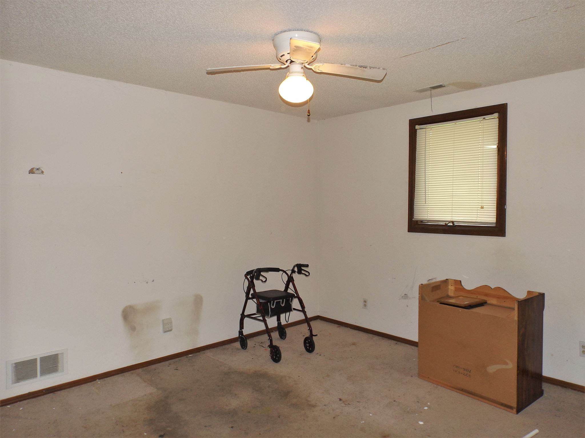 10521 Bethel Road Fort Wayne, IN 46818 - Photo 14 of 25 Gallery Image 14