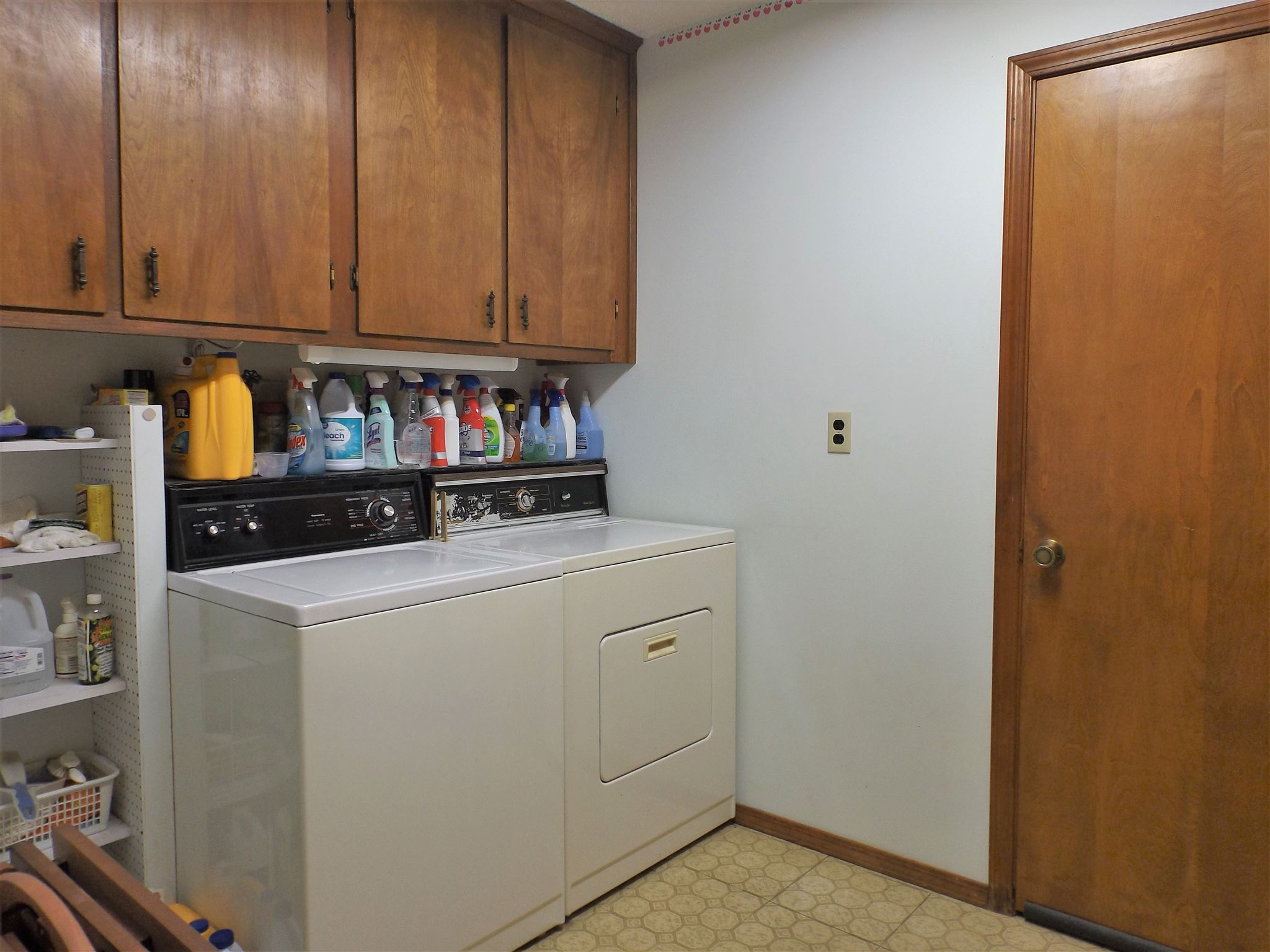 10521 Bethel Road Fort Wayne, IN 46818 - Photo 17 of 25 Gallery Image 17