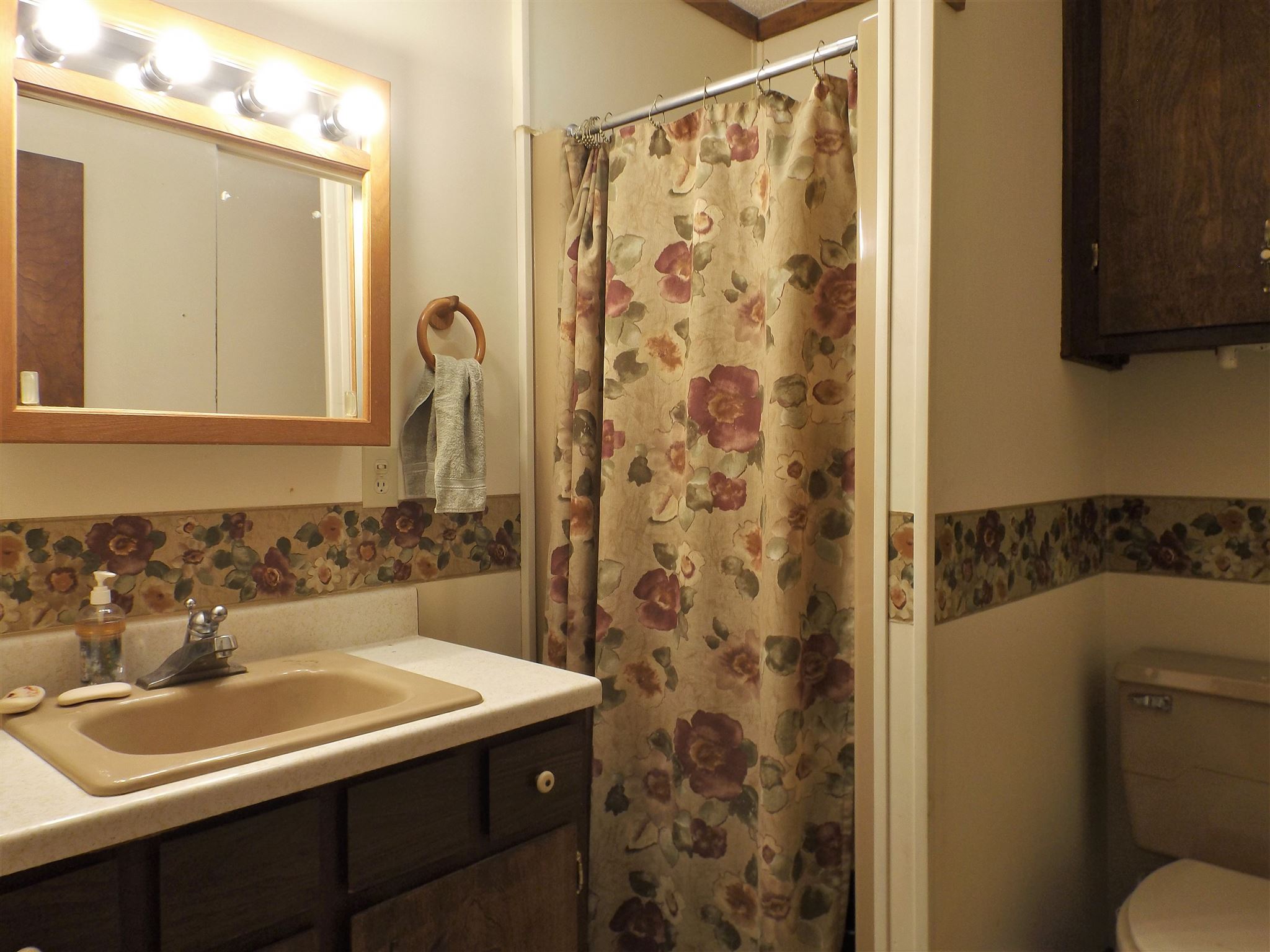 10521 Bethel Road Fort Wayne, IN 46818 - Photo 18 of 25 Gallery Image 18