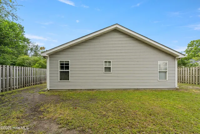 $315,800 | 2214 Jefferson Street, Wilmington, NC 28401