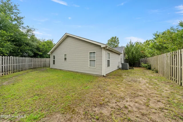 $315,800 | 2214 Jefferson Street, Wilmington, NC 28401