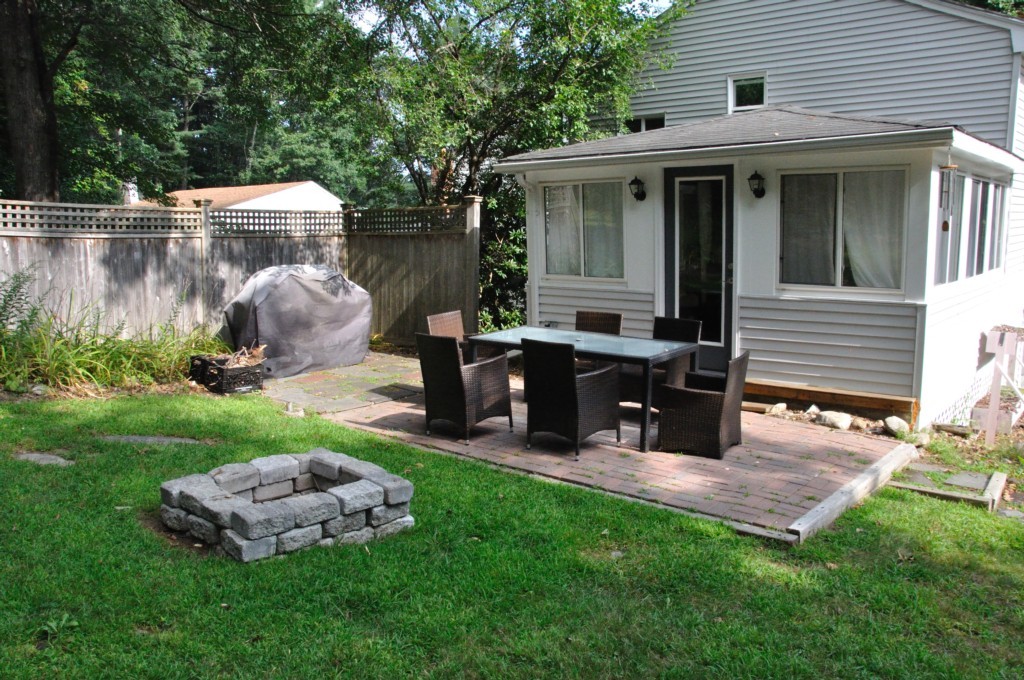 19 Hume Road Bedford, MA 01730 - Photo 9 of 30 Gallery Image 9