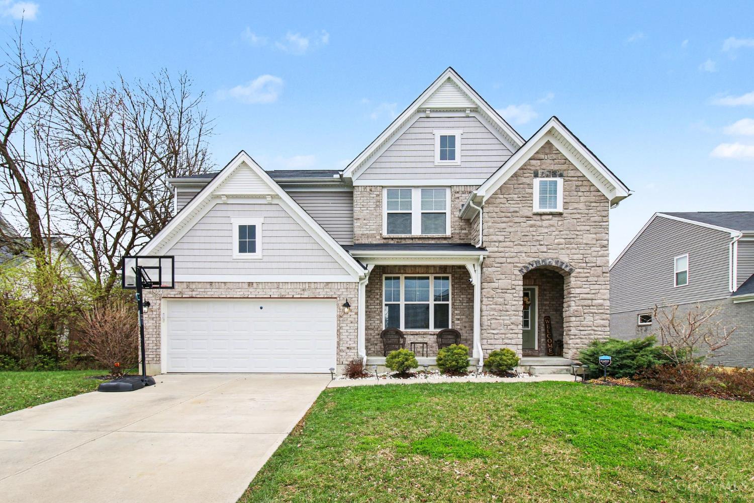 4677 Hampton Pointe Drive Cincinnati, OH 45248 - Photo 1 of 28