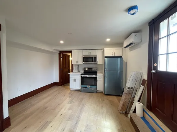 $1,200 | 41 Summer Street, Unit 1, Leominster, MA 01453