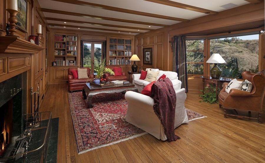6769 Rincon Road Carpinteria, CA 93013 - Photo 9 of 26 Library & Media Room