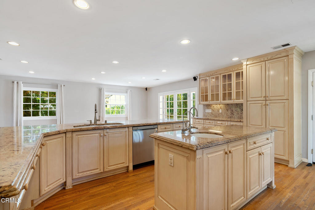 2335 Lorain Road San Marino, CA 91108 - Photo 31 of 44 DSC01536