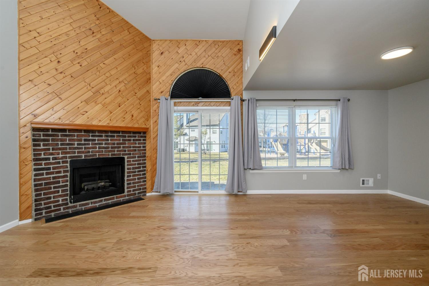 131 Nebula Road Piscataway, NJ 08854 - Photo 13 of 36 Gallery Image 13