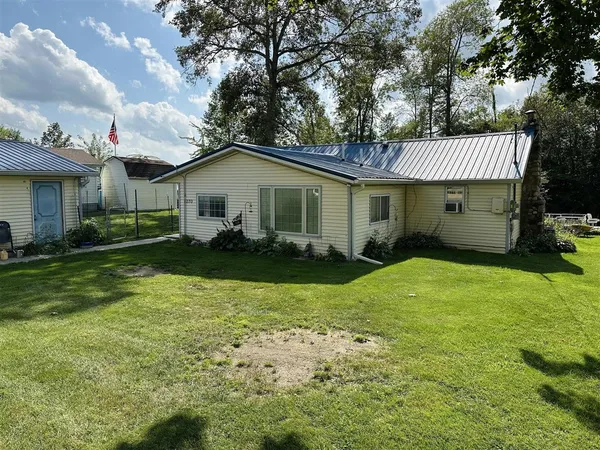 $269,900 | 2370 Cedar Drive, Reading, MI 49274