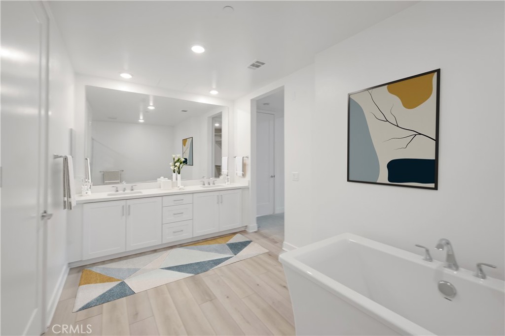 1210 Rivington Irvine, CA 92618 - Photo 5 of 41 Gallery Image 5