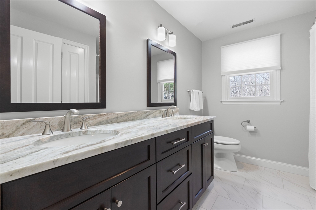 4 Davis Lane Georgetown, MA 01833 - Photo 23 of 42