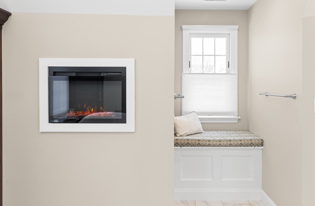 4 Davis Lane Georgetown, MA 01833 - Photo 33 of 42