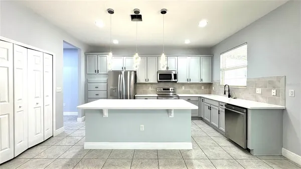 $3,000 | 4718 Blue Diamond Street, Kissimmee, FL 34746