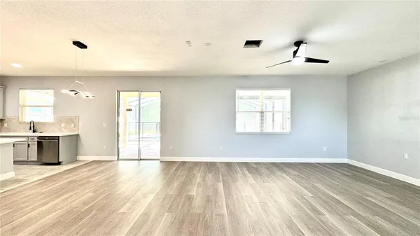 $3,000 | 4718 Blue Diamond Street, Kissimmee, FL 34746