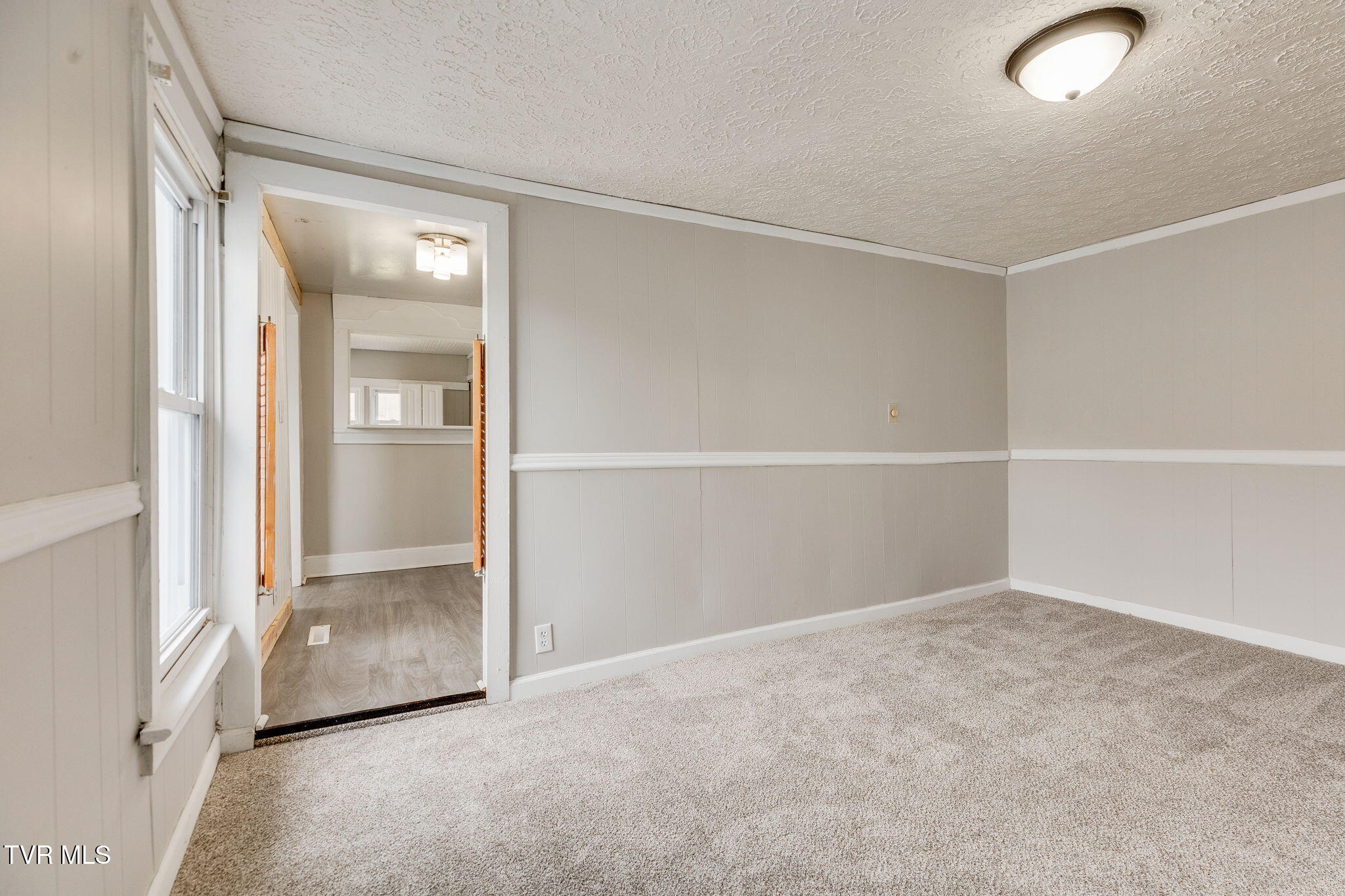 1013 Egypt Road Bluff City, TN 37618 - Photo 19 of 31 011