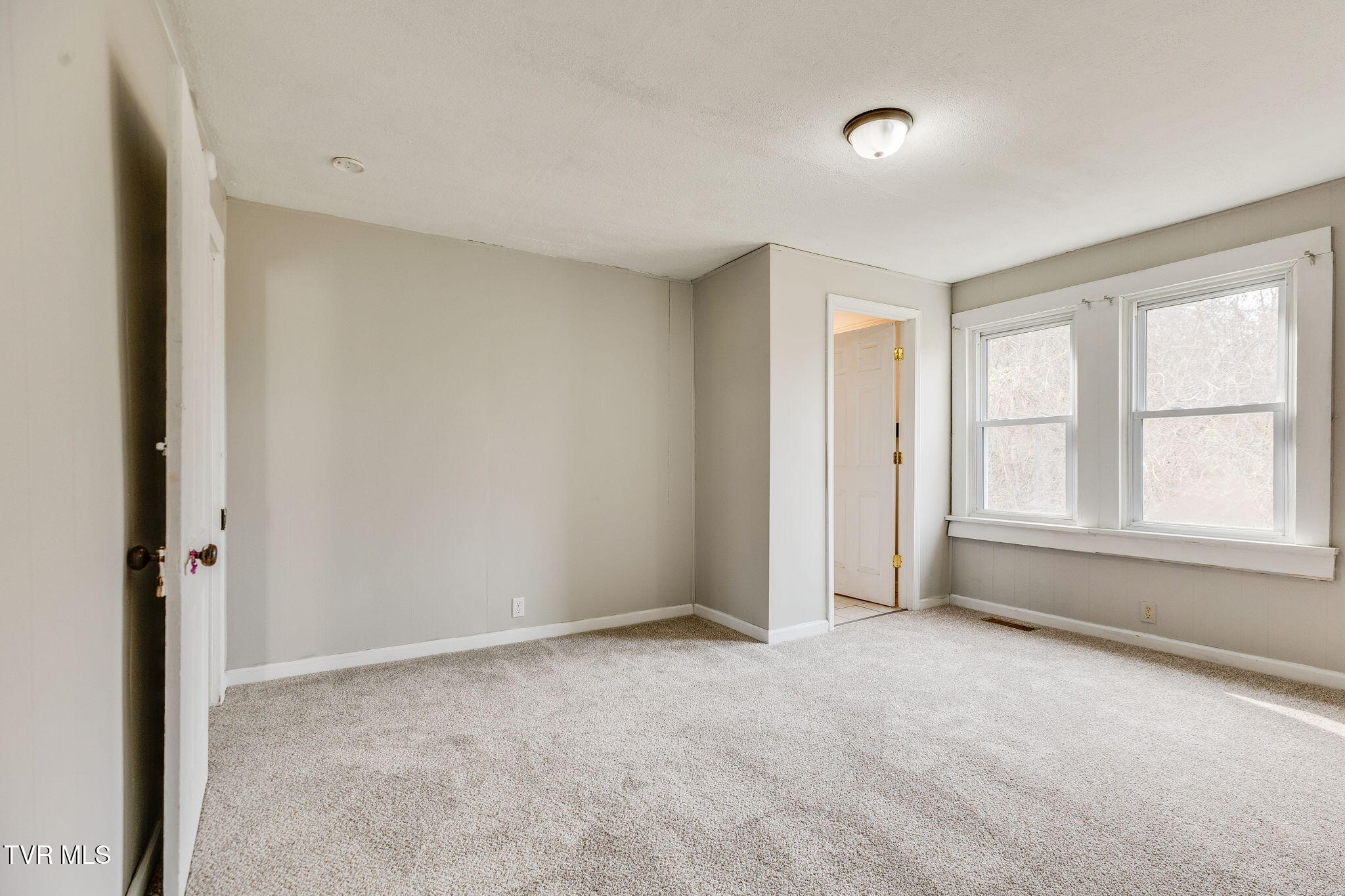 1013 Egypt Road Bluff City, TN 37618 - Photo 23 of 31 015