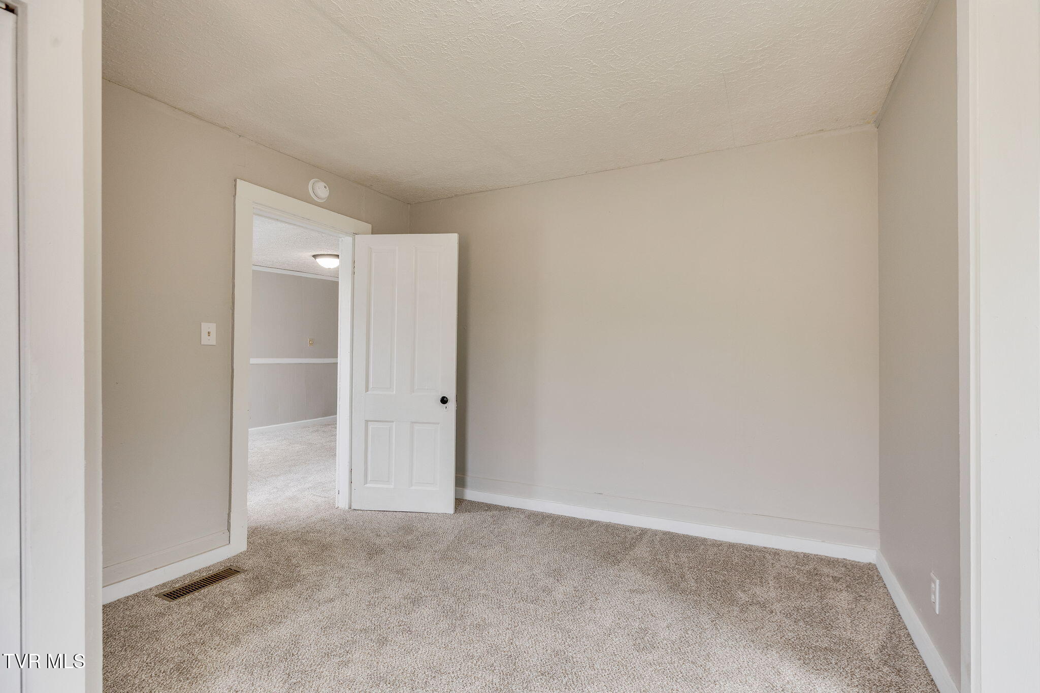 1013 Egypt Road Bluff City, TN 37618 - Photo 28 of 31 020