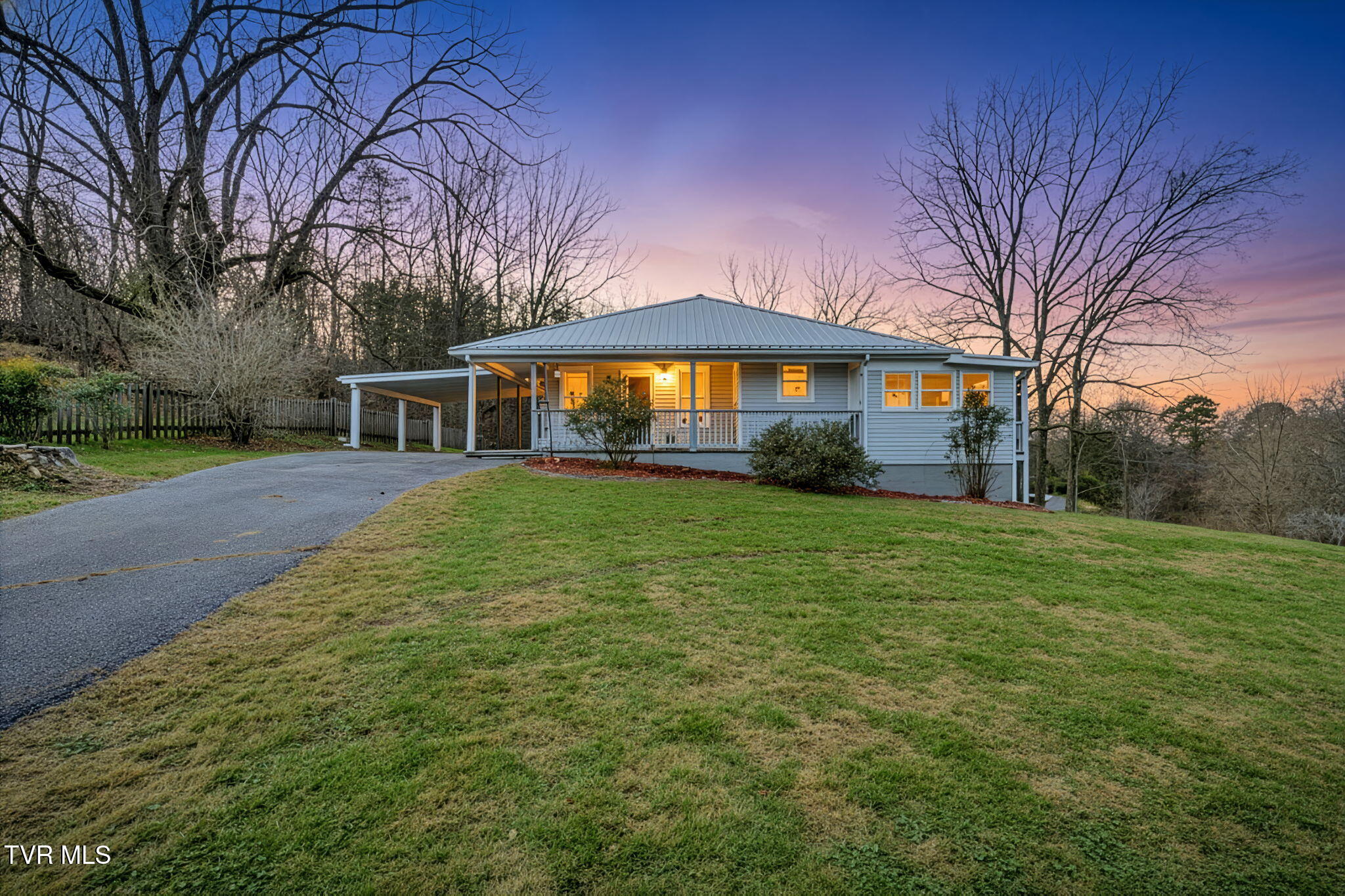 1013 Egypt Road Bluff City, TN 37618 - Photo 10 of 31 001a