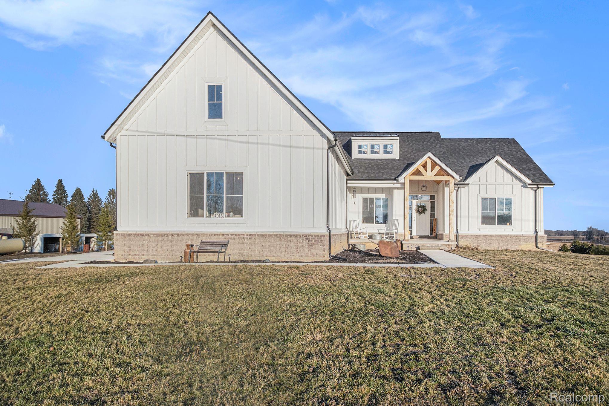 4015 Howland Road Almont, MI 48003 - Photo 4 of 35 Gallery Image 4