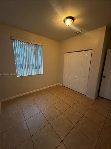 $2,495 | 2818 Southeast 15th Road, Unit 28, Homestead, FL 33035