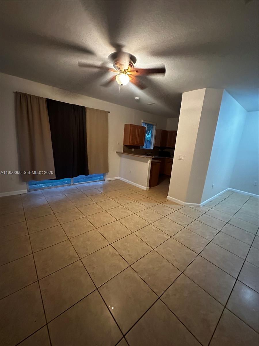 2818 Southeast 15th Road, Unit 28 Homestead, FL 33035 - Photo 17 of 44
