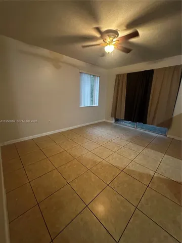 $2,495 | 2818 Southeast 15th Road, Unit 28, Homestead, FL 33035