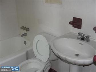 1227 Victoria Road Warminster, PA 18974 - Photo 5 of 8 Bathroom