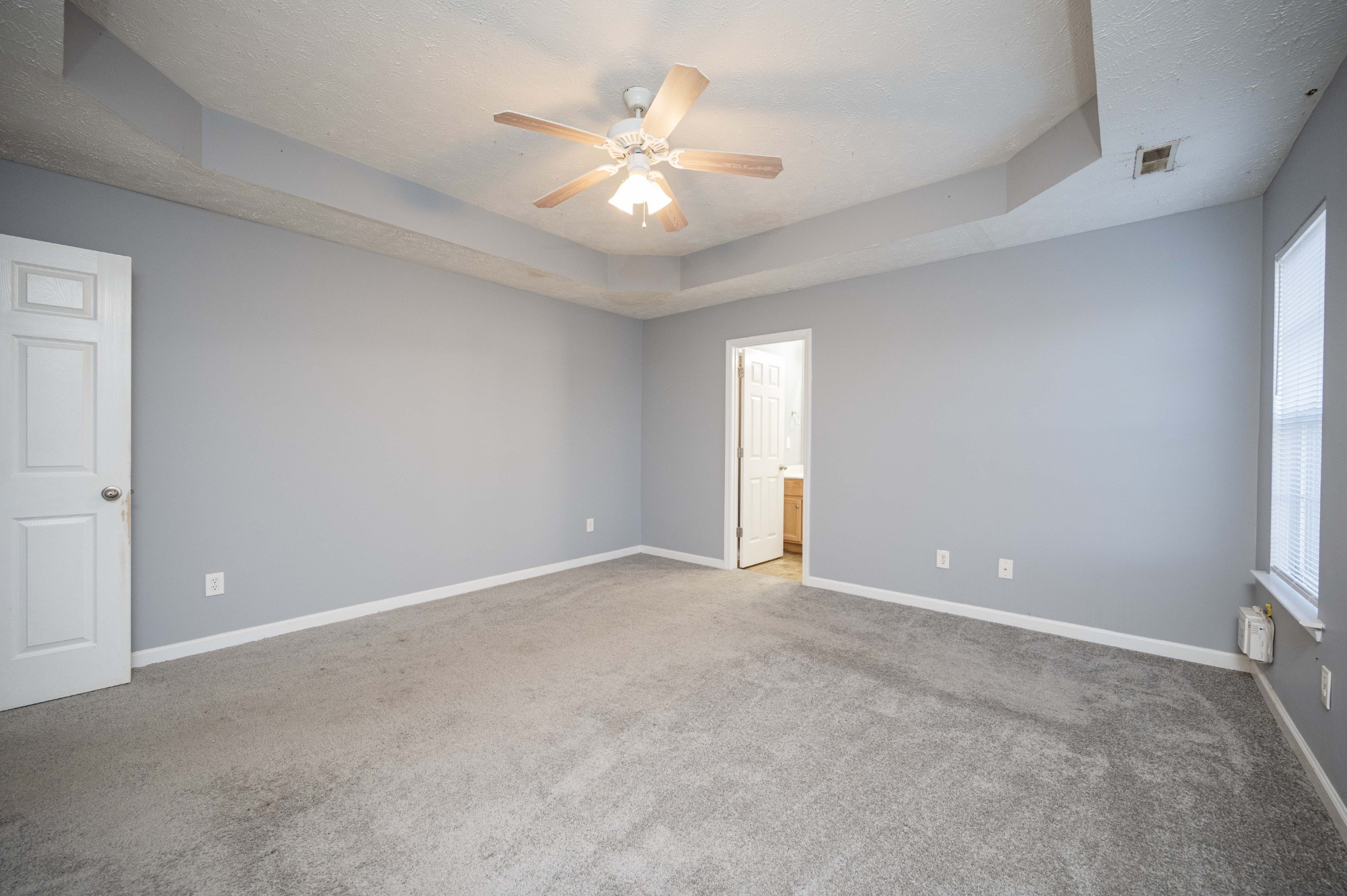 3039 Ridgewood Drive Christiana, TN 37037 - Photo 14 of 20 a view of an empty room with a window