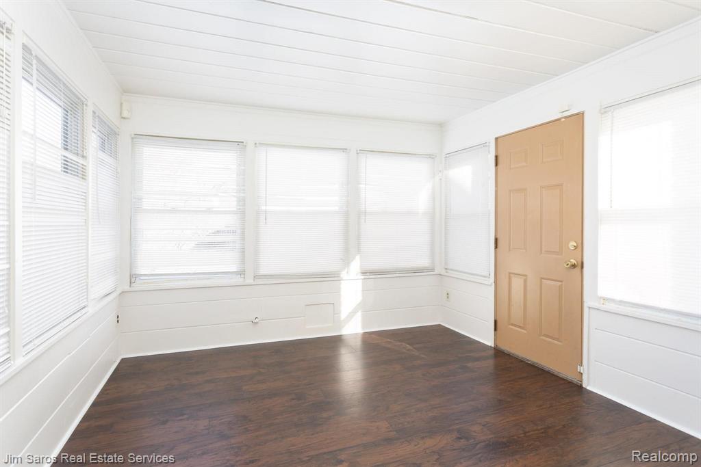 3900 Harvard Road Detroit, MI 48224 - Photo 6 of 13
