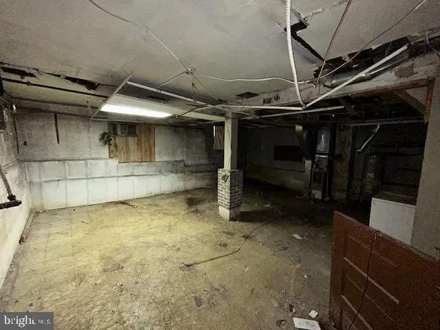 a view of empty room