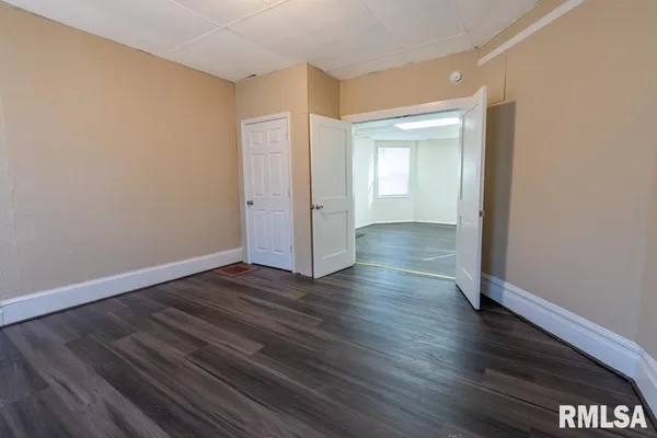 $175,000 | 1831 North Linn Street, Peoria, IL 61604