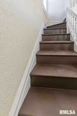 $175,000 | 1831 North Linn Street, Peoria, IL 61604