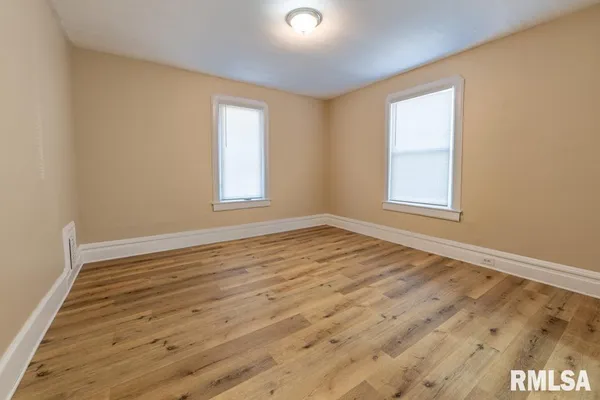 $175,000 | 1831 North Linn Street, Peoria, IL 61604