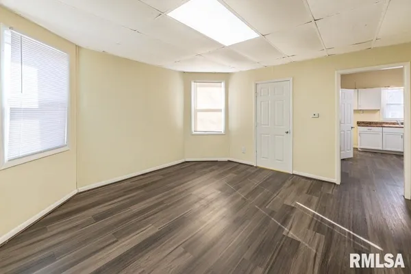 $175,000 | 1831 North Linn Street, Peoria, IL 61604