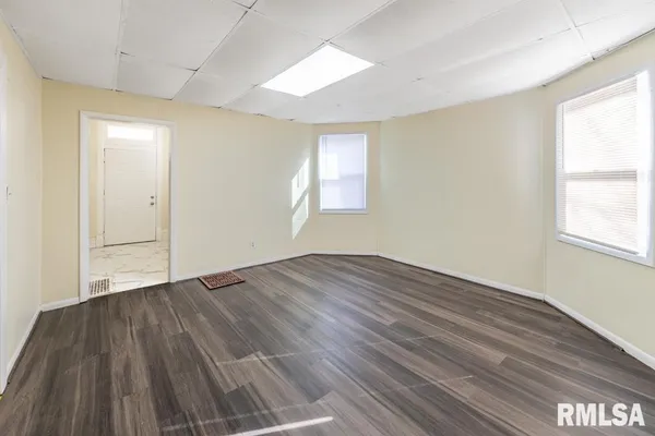 $175,000 | 1831 North Linn Street, Peoria, IL 61604