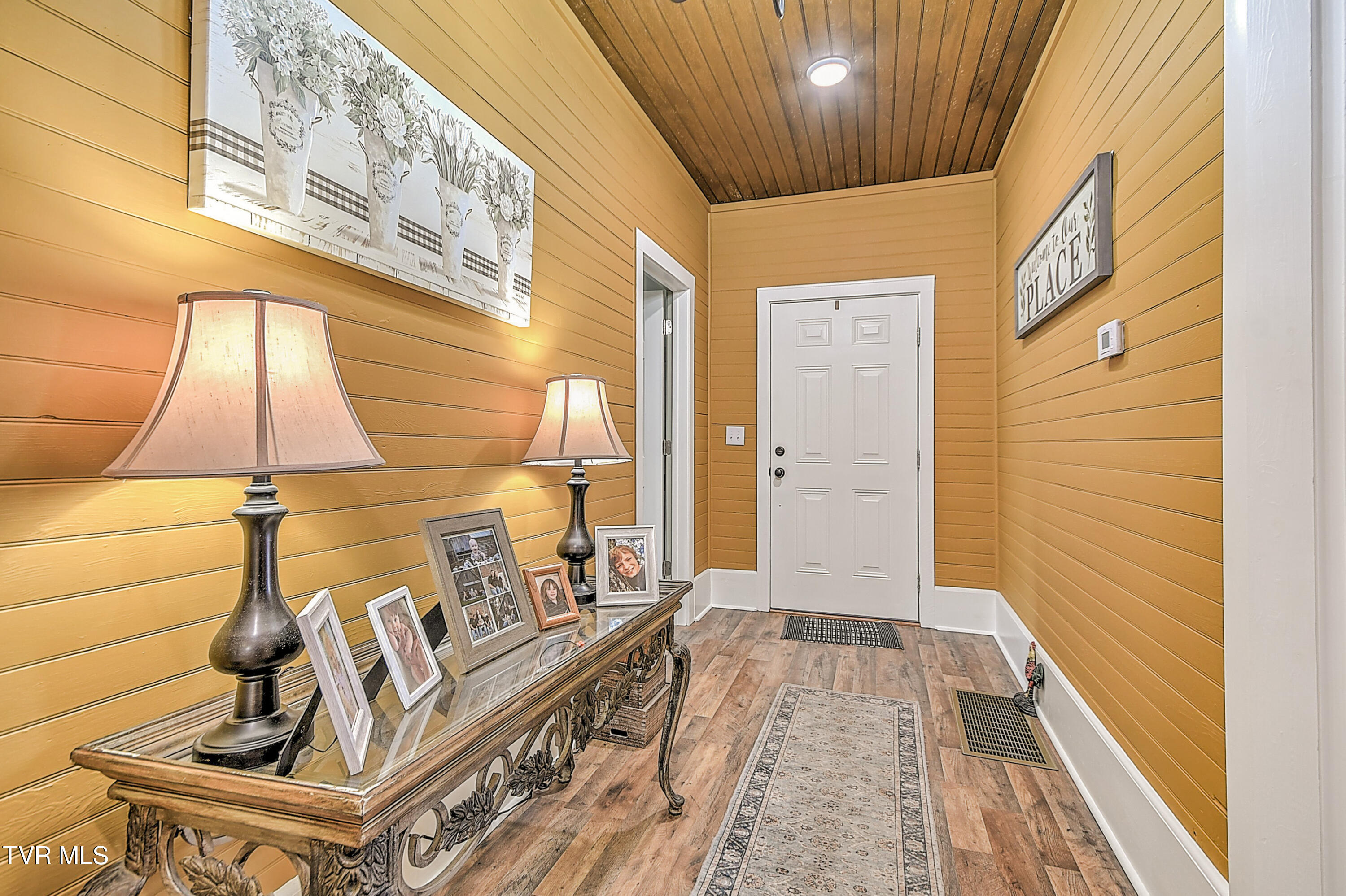 2927 Hilton Road Hiltons, VA 24258 - Photo 13 of 42 2927 Hiltons JR-9