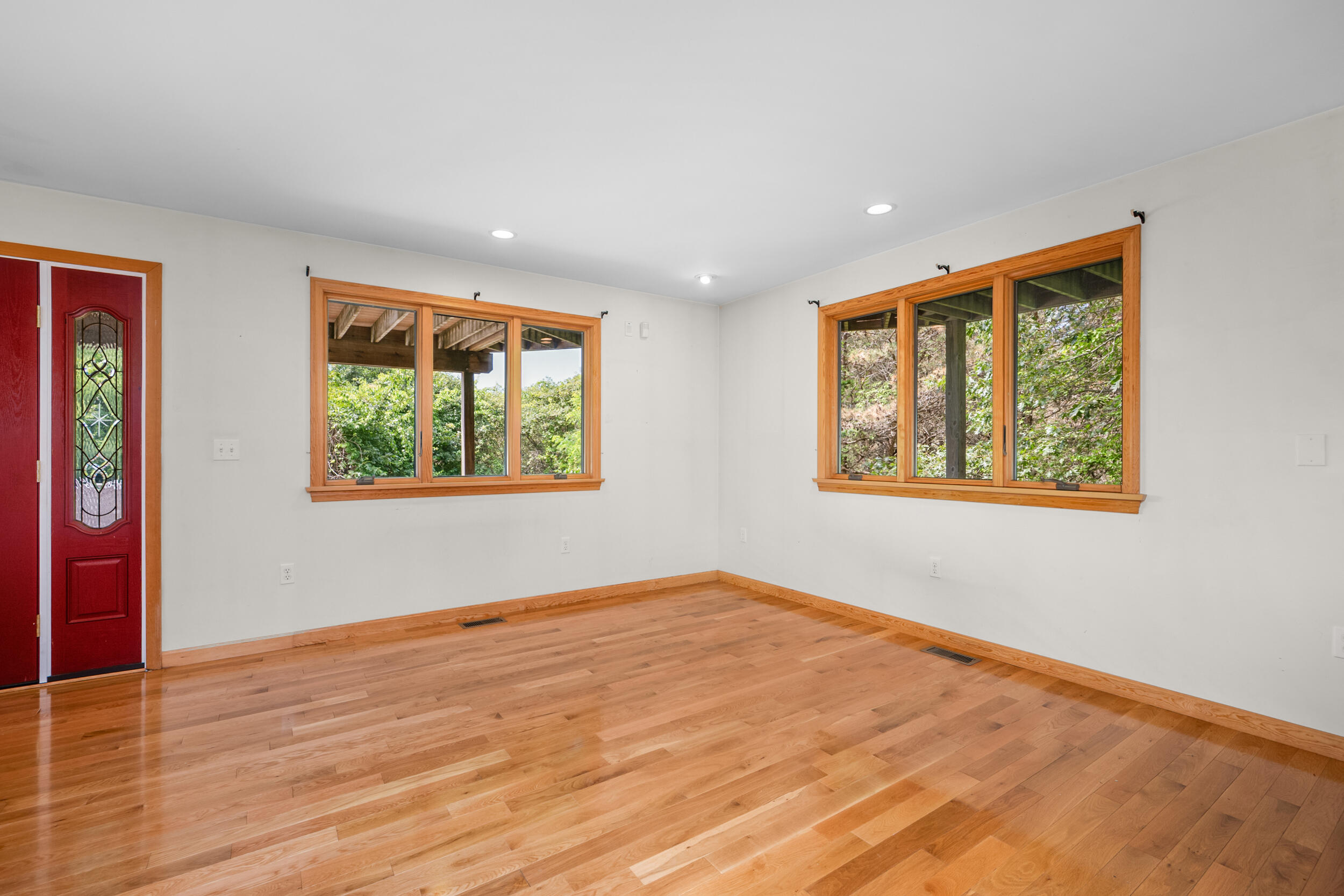 9 Priest Road Truro, MA 02666 - Photo 21 of 75 Eat in Area off the Kitchen