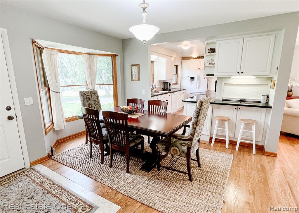 741 Ridgewood Road Rochester, MI 48306 - Photo 14 of 37