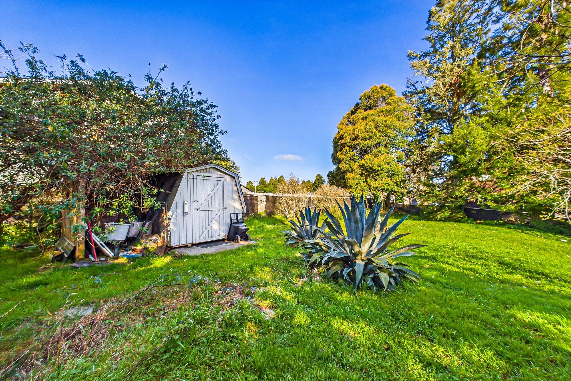 1185 Ridgewood Drive Eureka, CA 95503 - Photo 6 of 41
