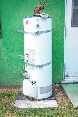 a room with a small yard