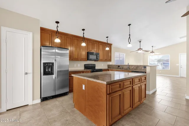 $435,000 | 3236 West Lone Cactus Drive, Phoenix, AZ 85027