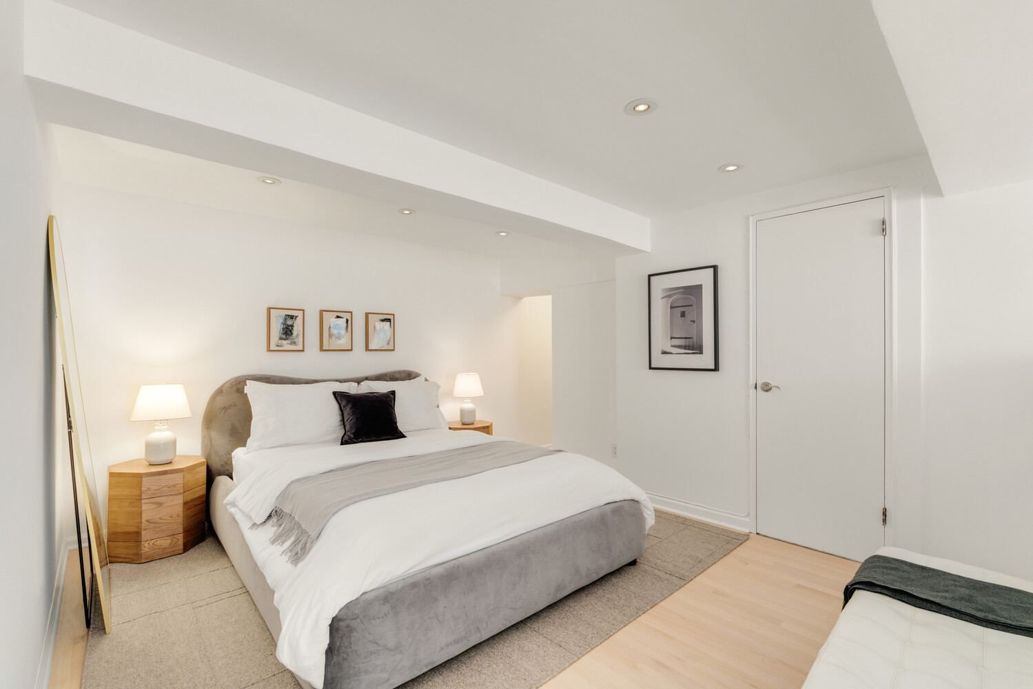 421 Hudson Street, Unit 524 Manhattan, NY 10014 - Photo 5 of 9