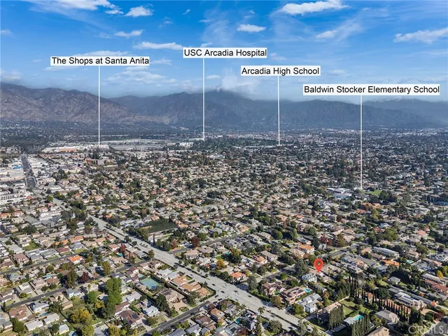 a picture of a house with a yard